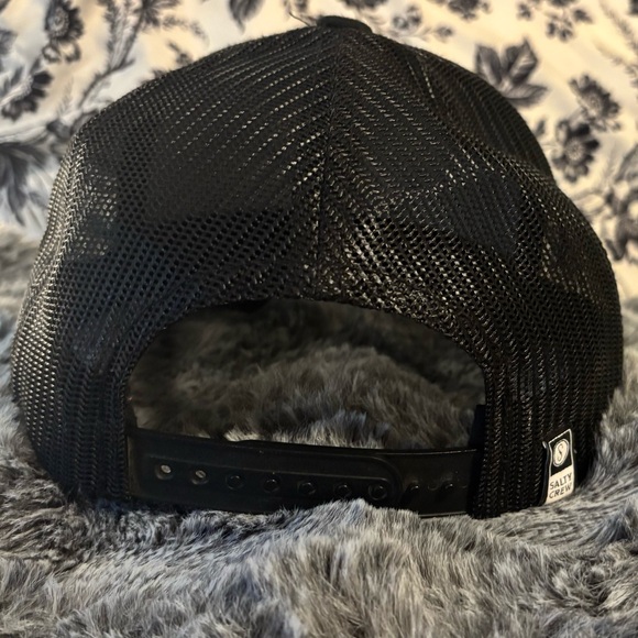 Salty Crew Black Snapback Hat with Embroidered Design - Picture 2 of 2